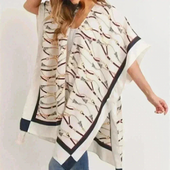 Got me in Chains Kimono Top / Swimsuit Cov… - Picture 3 of 6